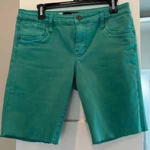 Kut from the Kluth blue green cut off shorts in size 8.
